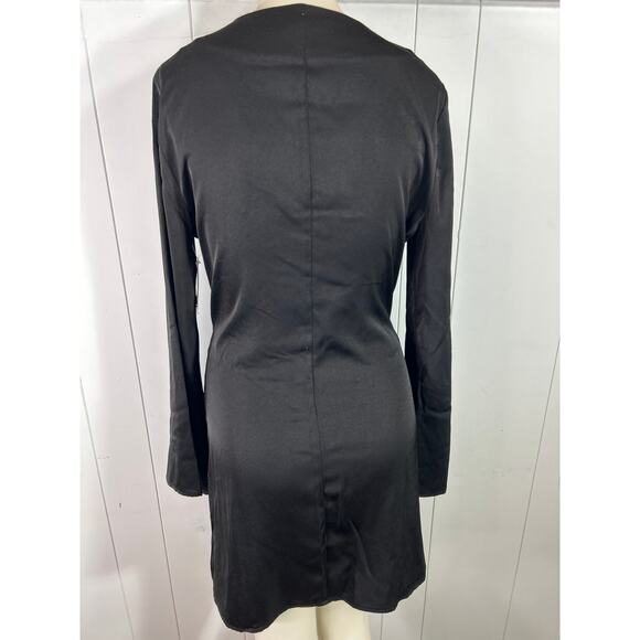 WAYF LONG SLEEVE WRAP DRESS with Mini tulip skirt. In black. Size S. NWOT - Picture 4 of 6
